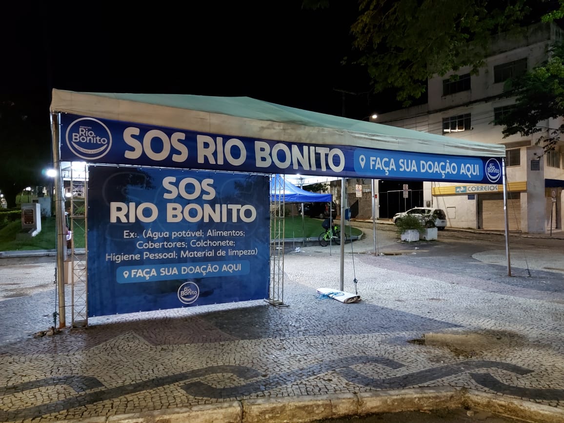 Tenda montada na Praça Fonseca Portela