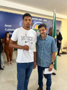 Entrega de Certificados de Dispensa Militar (26)