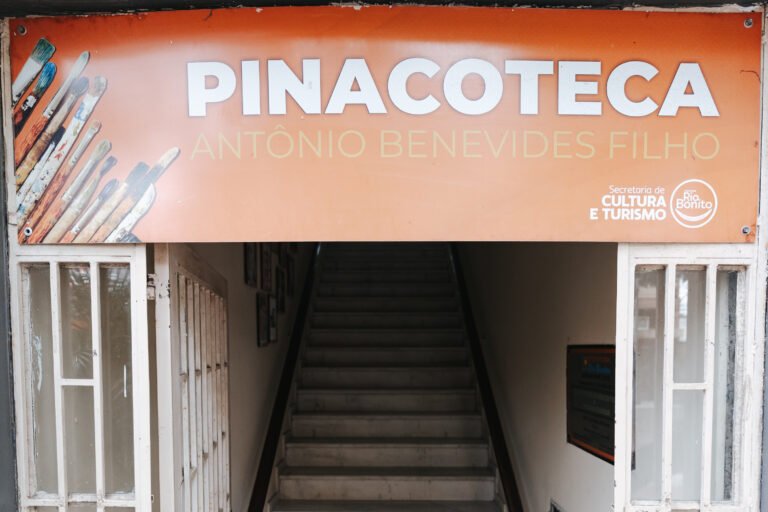 pinacoteca-0001.jpg